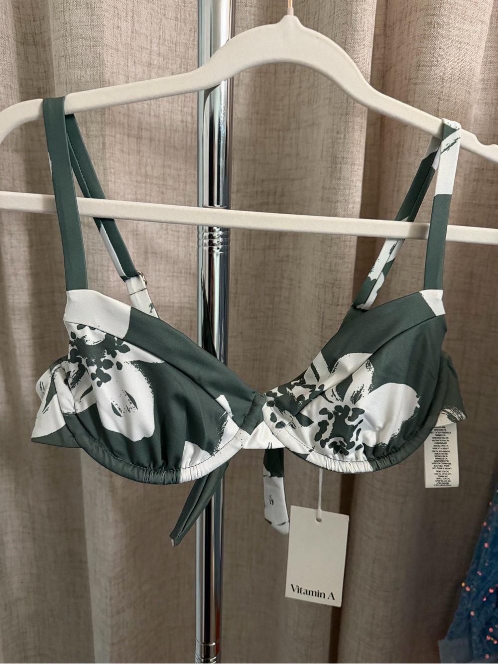 Vitamin A Green and White Floral Underwire Bikini Top